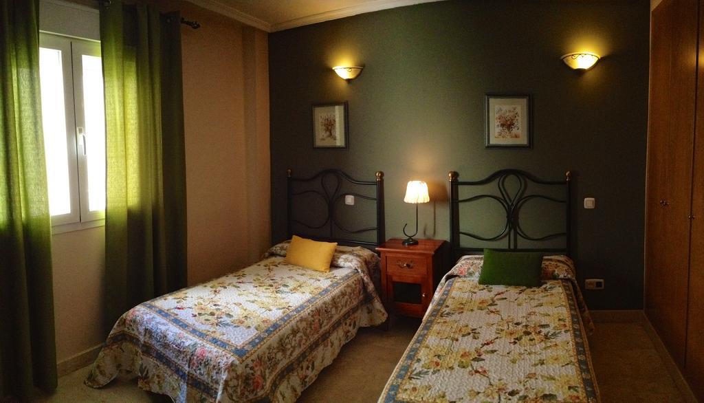Apartamentos Caballero De Gracia Мадрид Экстерьер фото