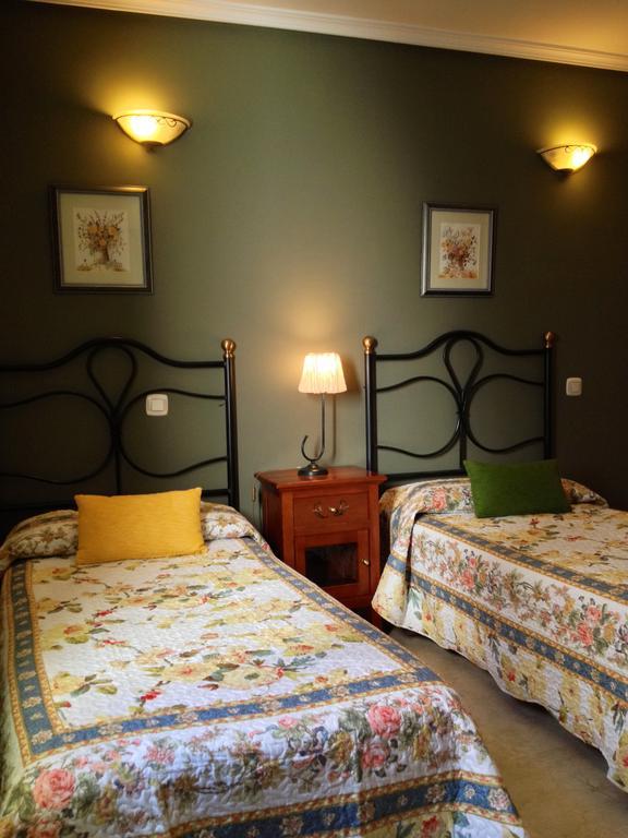 Apartamentos Caballero De Gracia Мадрид Экстерьер фото