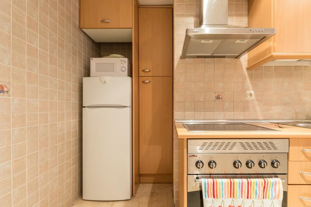 Apartamentos Caballero De Gracia Мадрид Экстерьер фото